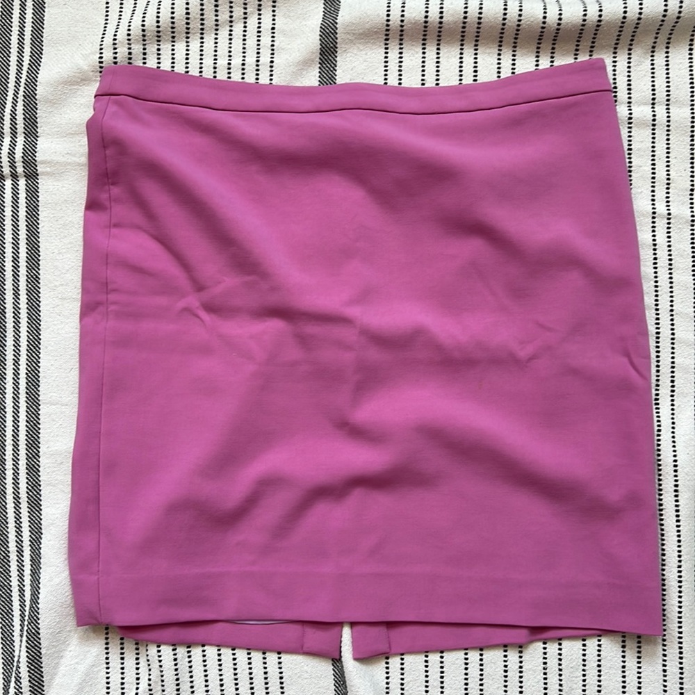 J. Crew No. 2 Pencil Skirt in four-season stretch in Dusty Peony (Plus)